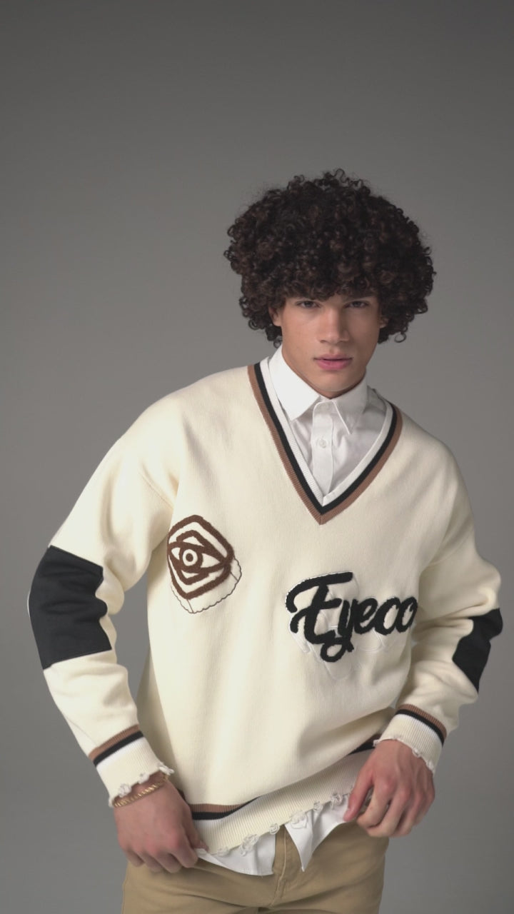 Le Eyecons Distressed Knit